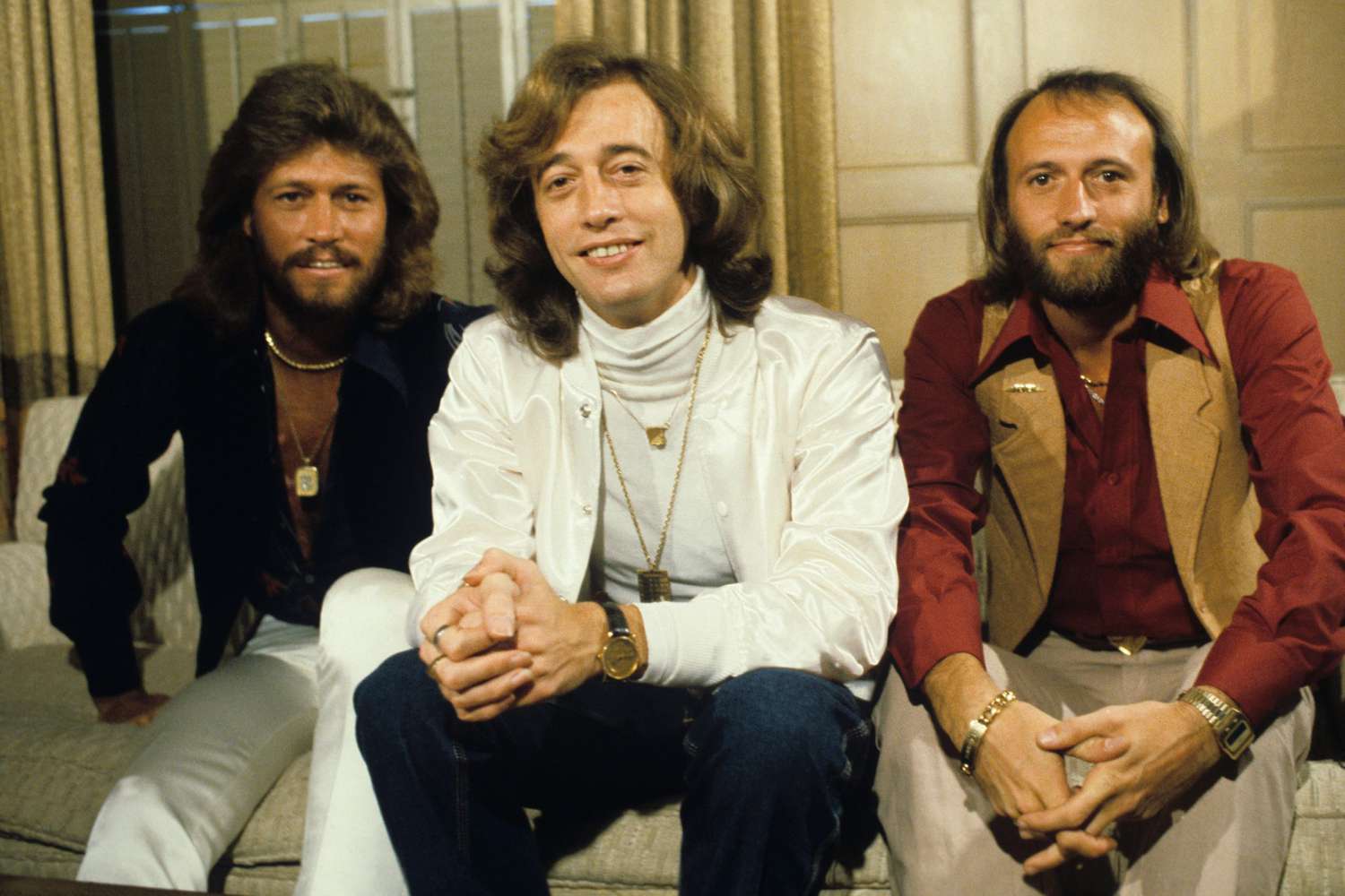 bee gees 2000 7ec39f76109d4a478e9ebfdd653a0c56