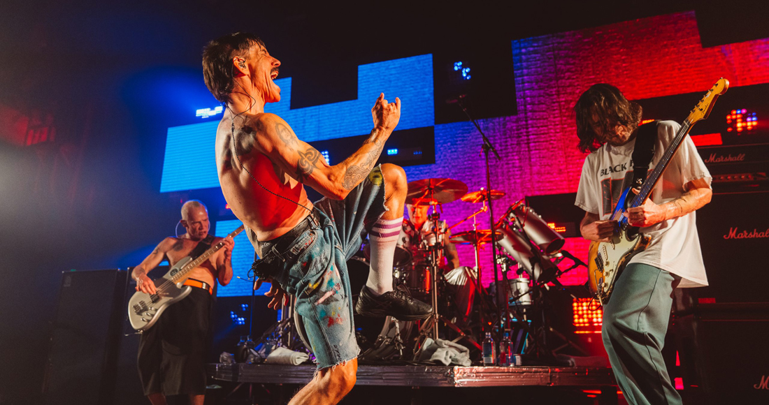red hot chili peppers press 2022 1100